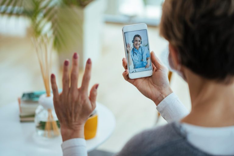 Telemedicina e software médico: como integrar presencial e online | MDMed